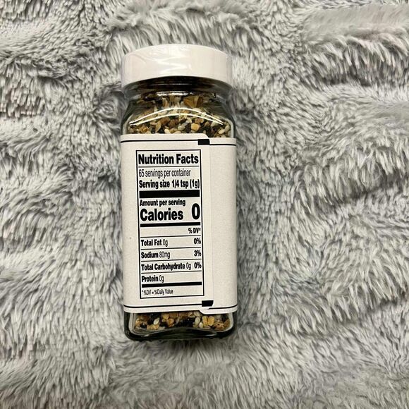 Trader Joe's Everything but The Bagel Sesame Seasoning Blend 2.3 oz EXP 8/5/27 - Picture 3 of 4